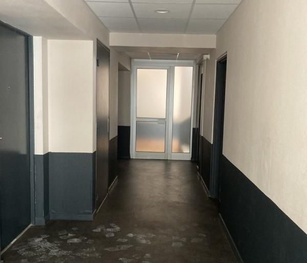 Local d'activité 75 m²