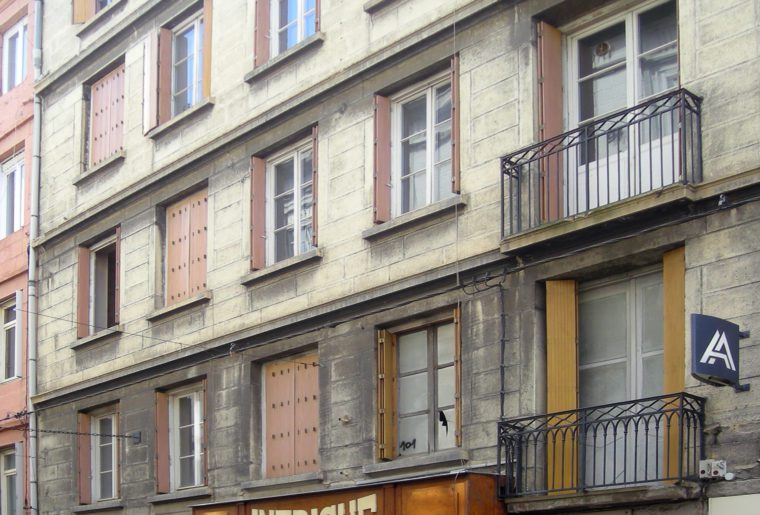 A LOUER T3 ST CHAMOND HYPER CENTRE LOT 18571