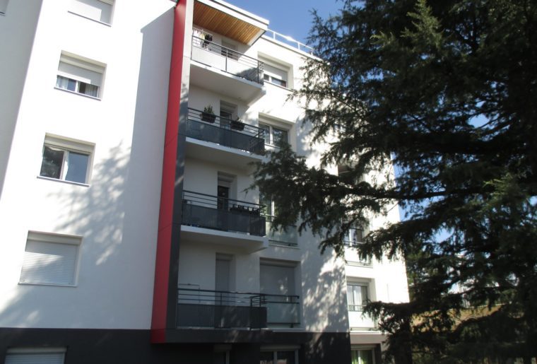 &Agrave; louer - T1 avec Balcon et Ascenseur Secteur Geoffroy Guichard