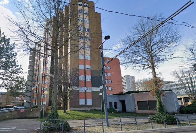 Garage à louer-Secteur Bergson