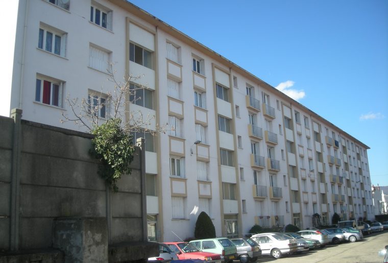 LOGEMENT ETUDIANT T1 SAINT CHAMOND CENTRE VILLE
